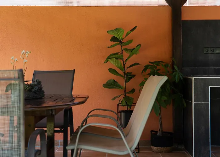 Lazaros Beachfront Apartments & Studios