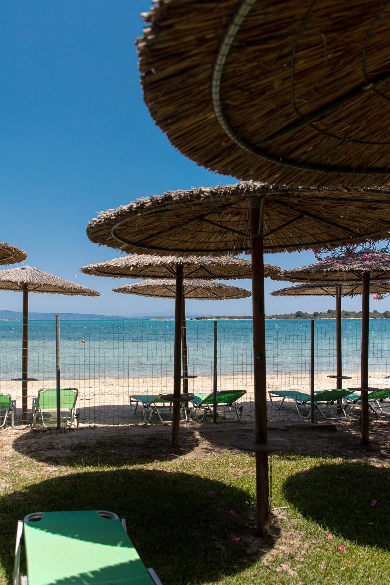Lazaros Beachfront & Daire *
