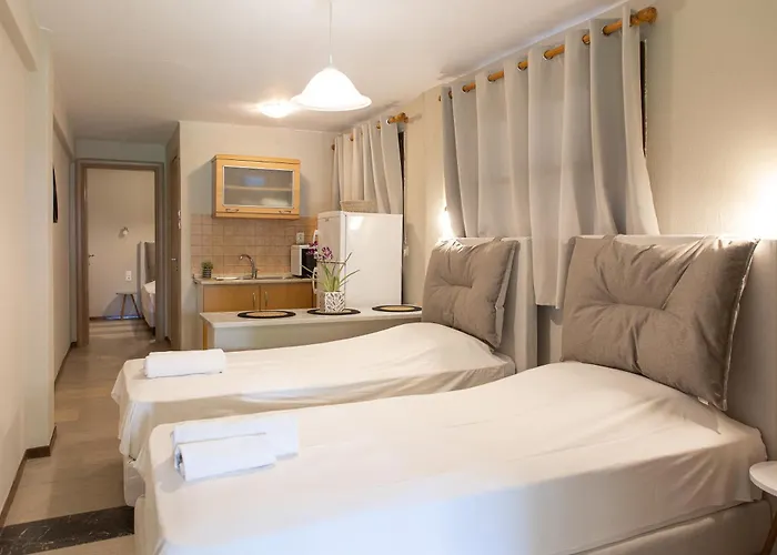 Lazaros Beachfront Apartments & Studios