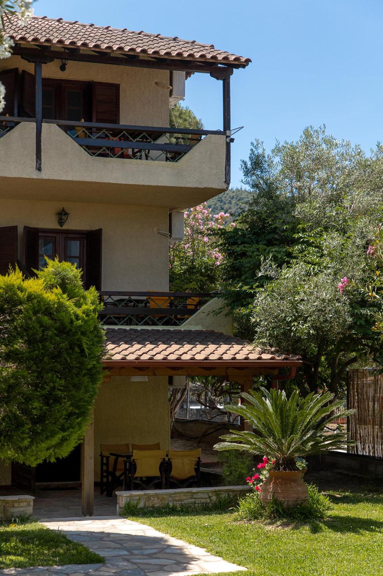 Apartmán Lazaros Beachfront & *